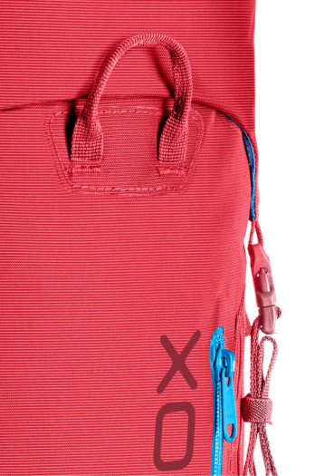 detail Batoh Ortovox Peak Light 30 S
