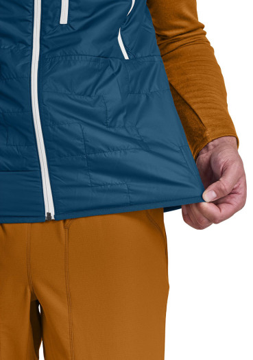 detail Pánská vesta Ortovox Swisswool Piz Boe Vest M Black Raven