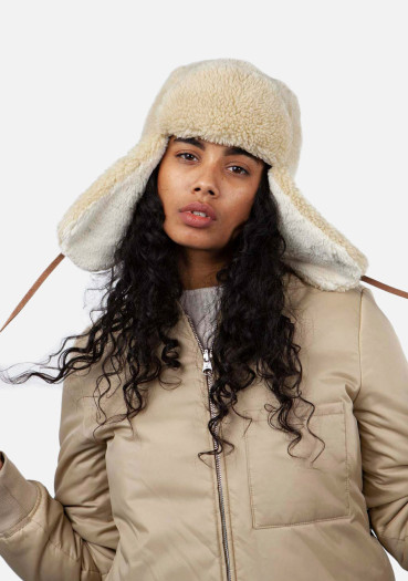 detail Dámská beranice Barts Lucerne Bomber Beige