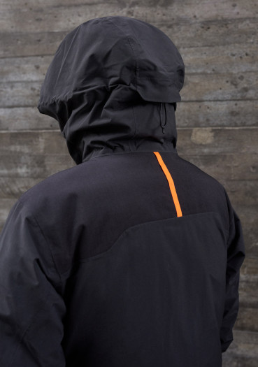 detail POC Mentor Coat Uranium Black
