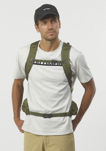 detail Turistický batoh Salomon TRAILBLAZER 30 Martini Ol/Olive Nigh/Ebo