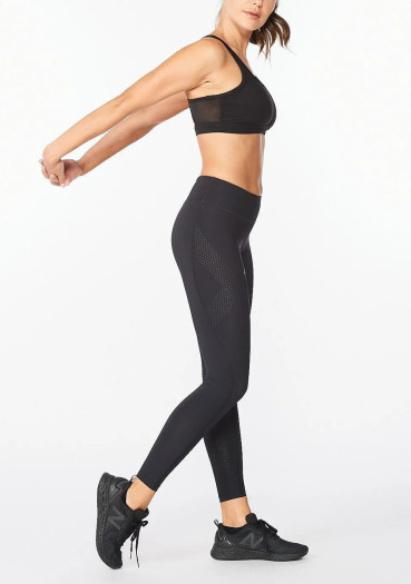 detail 2XU Mid-Rise Compression Tight