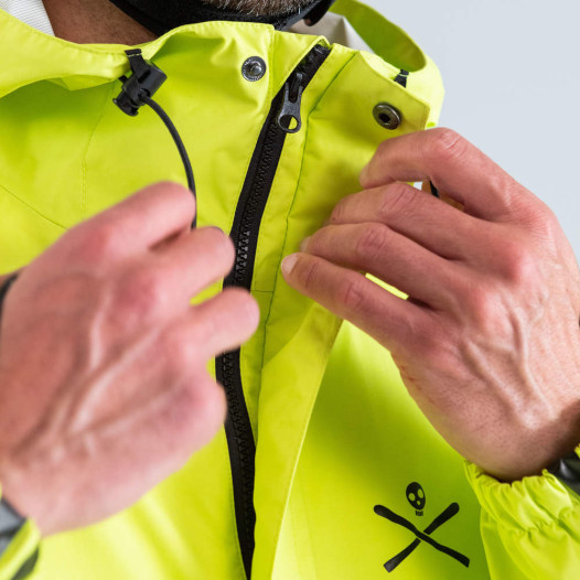 detail Head Race Rain Coat Men Yellow
