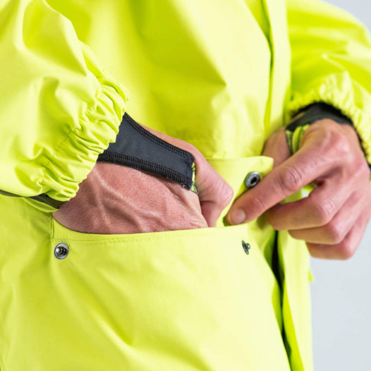 detail Head Race Rain Coat Men Yellow