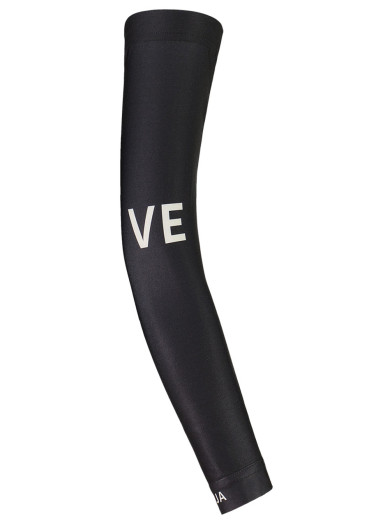 detail Návleky na ruce Maloja YukonM. Armwarmers deep black