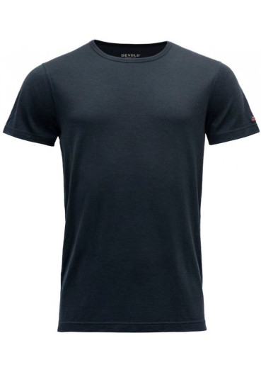 detail Pánské triko Devold Breeze Merino 150 T-Shirt Man Ink