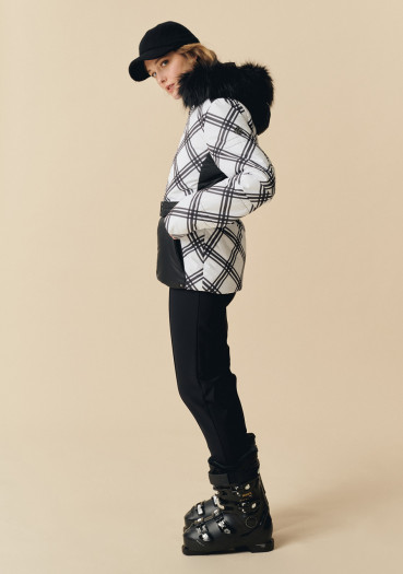 detail Dámská bunda Poivre Blanc W24-1003-Wo Ski Jacket Cross Black