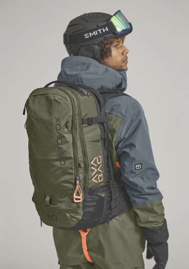 detail Batoh Ortovox Avabag Litric Freeride 28 Dark Wild Herbs 28 Liter