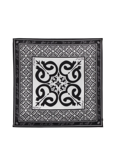 detail Goldbergh Brisano Scarf Black/White