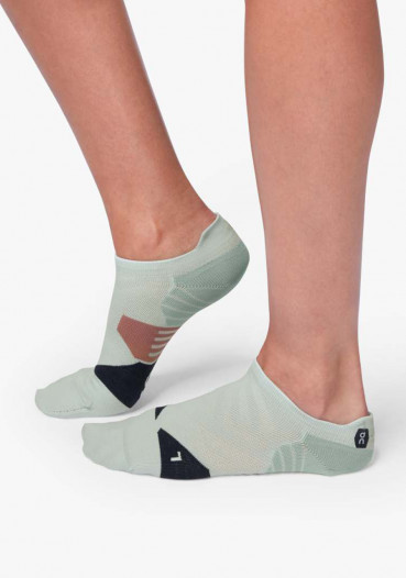 detail Dámské ponožky On Running Low Sock W Grey/Midnight
