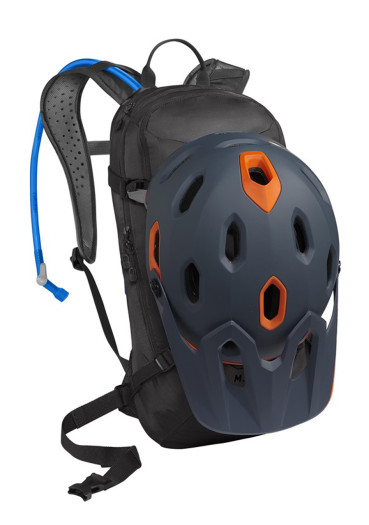 detail Batoh CamelBak Mule Black