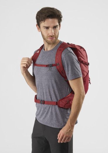 detail Batoh Salomon TRAILBLAZER 30 Red Chili/Rd Dahlia/Ebony