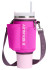 detail Nosička  STANLEY The All-Day 40oz Quencher Carry-All 1180 ml/40oz Violet Blossom