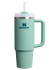 detail Termohrnek Stanley The Quencher H2.O FlowState™ Tumbler 890 ml/30 oz Spring Green