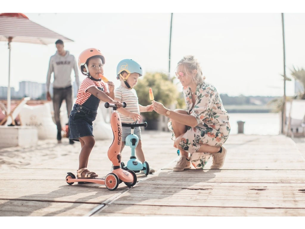 Jak dostat děti ven od obrazovek? Scoot and Ride promění každou procházku v dobrodružství