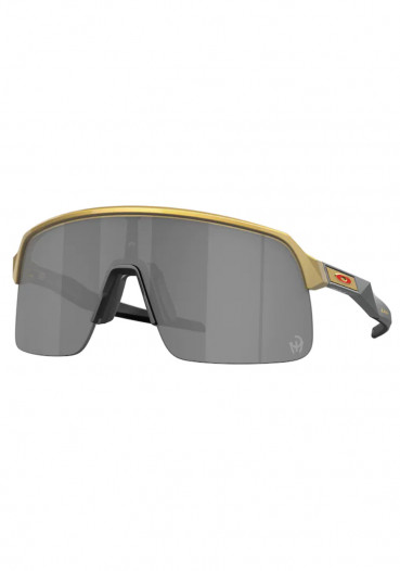 detail Sluneční brýle Oakley 9463-4739 Sutro Lite Pm Gold W/ Prizm Black