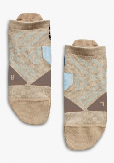 detail Dámské ponožky On Running Low Sock W Rosebrown/Grey