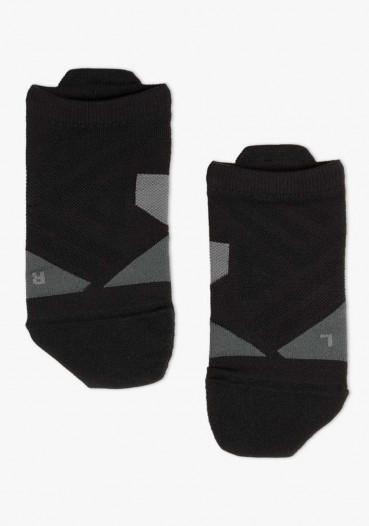 detail Dámské ponožky On Running Low Sock W Black/Shadow